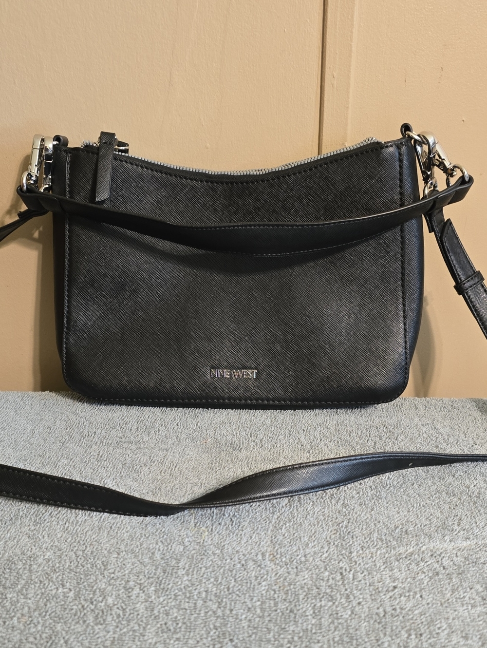 Nine West Black Textured Crossbody Bag